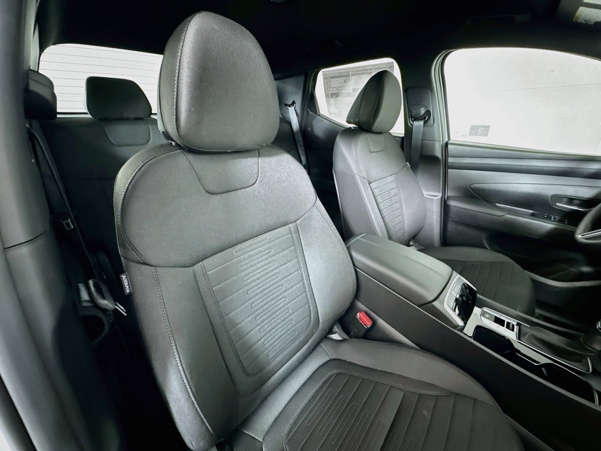 Certified 2025 Hyundai Santa Cruz SE AWD/4WD image 26