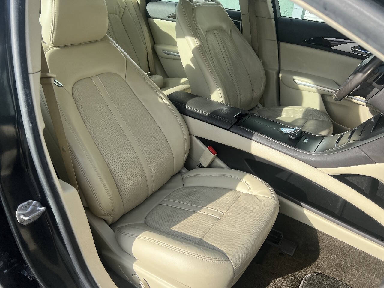 Used 2015 Lincoln MKZ AWD w/ Equipment Group 102A Reserve image 14