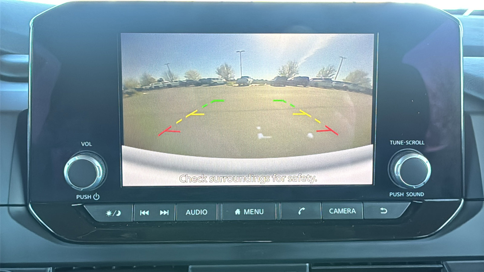 Used 2024 Nissan Pathfinder S FWD image 23