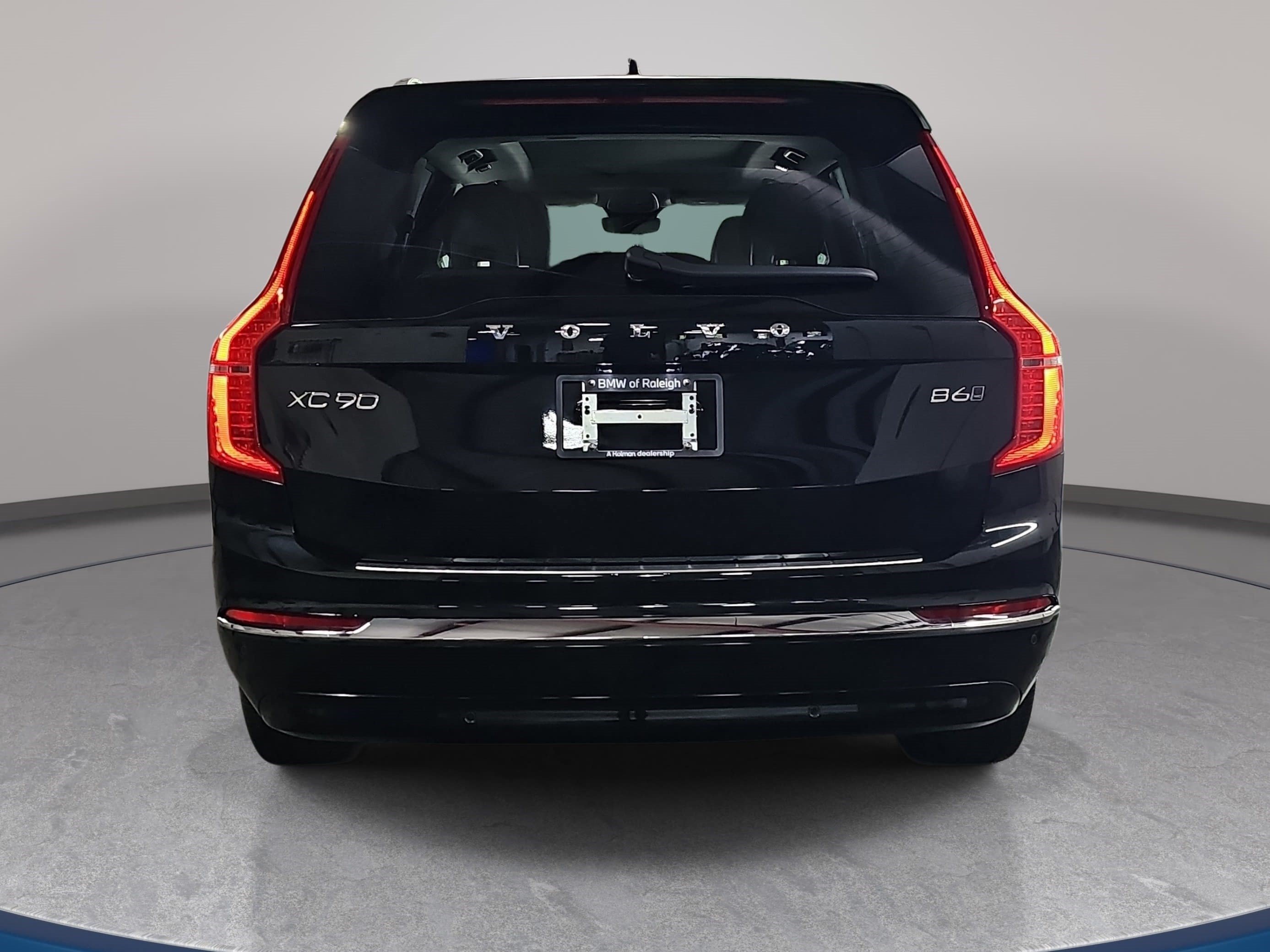 Used 2025 Volvo XC90 B6 Plus w/ Protection Package Premier AWD/4WD image 6