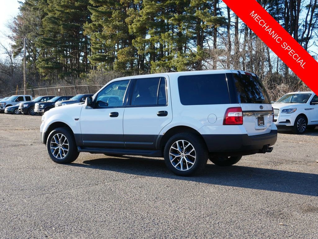 Used 2016 Ford Expedition XL w/ SSV Upgrade Package image 4
