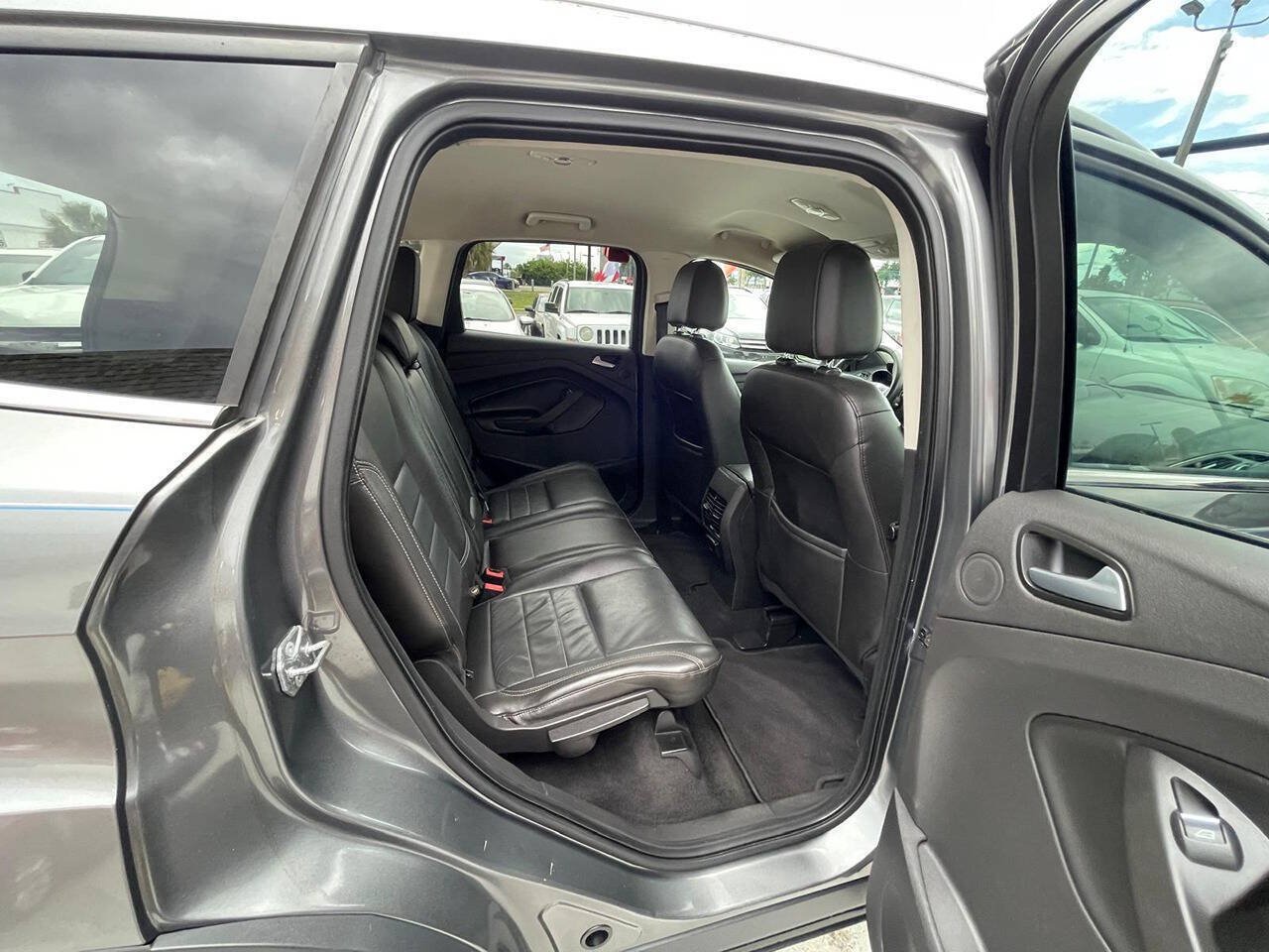 Used 2014 Ford Escape Titanium AWD/4WD image 14