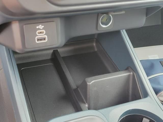 New 2025 Ford Maverick XL w/ Equipment Group 101A image 31