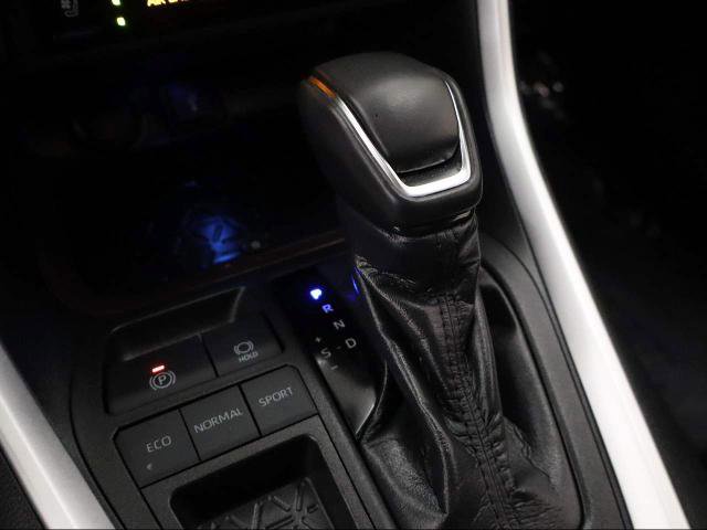 Used 2021 Toyota RAV4 Limited FWD image 22