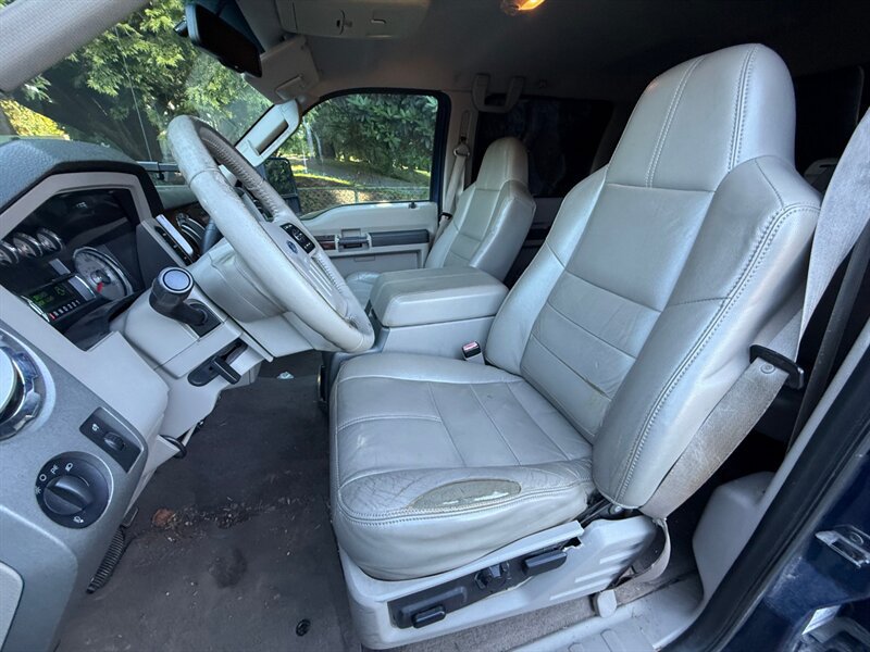 Used 2009 Ford F250 Lariat AWD/4WD image 12