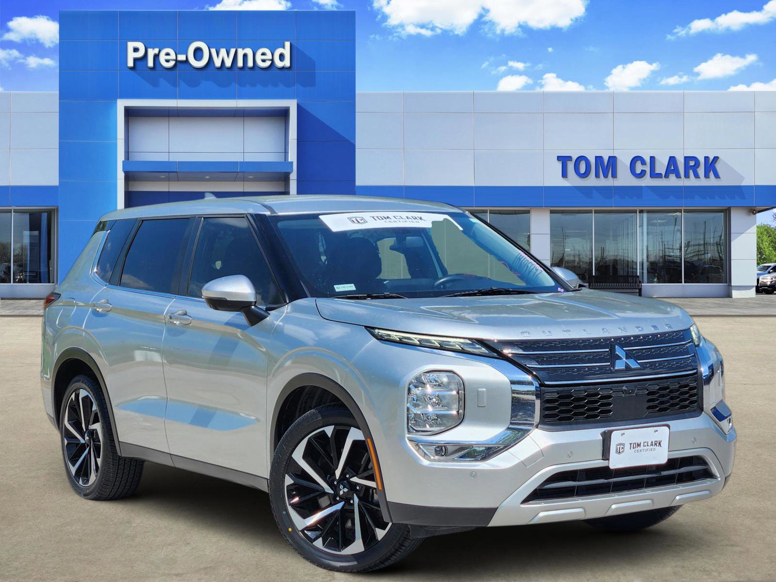 Used 2022 Mitsubishi Outlander SE AWD/4WD image 1