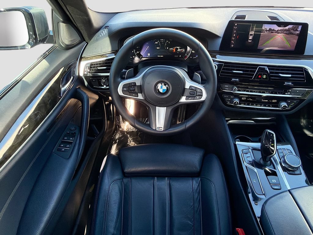 Used 2019 BMW 530i w/ M Sport Package RWD image 16