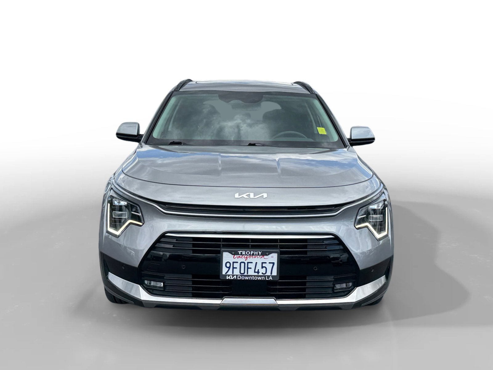 Used 2023 Kia Niro SX Touring image 8