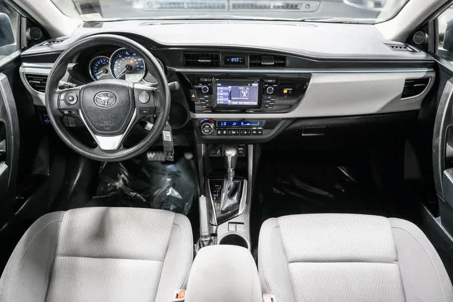 Used 2014 Toyota Corolla LE w/ Protection Package FWD image 12