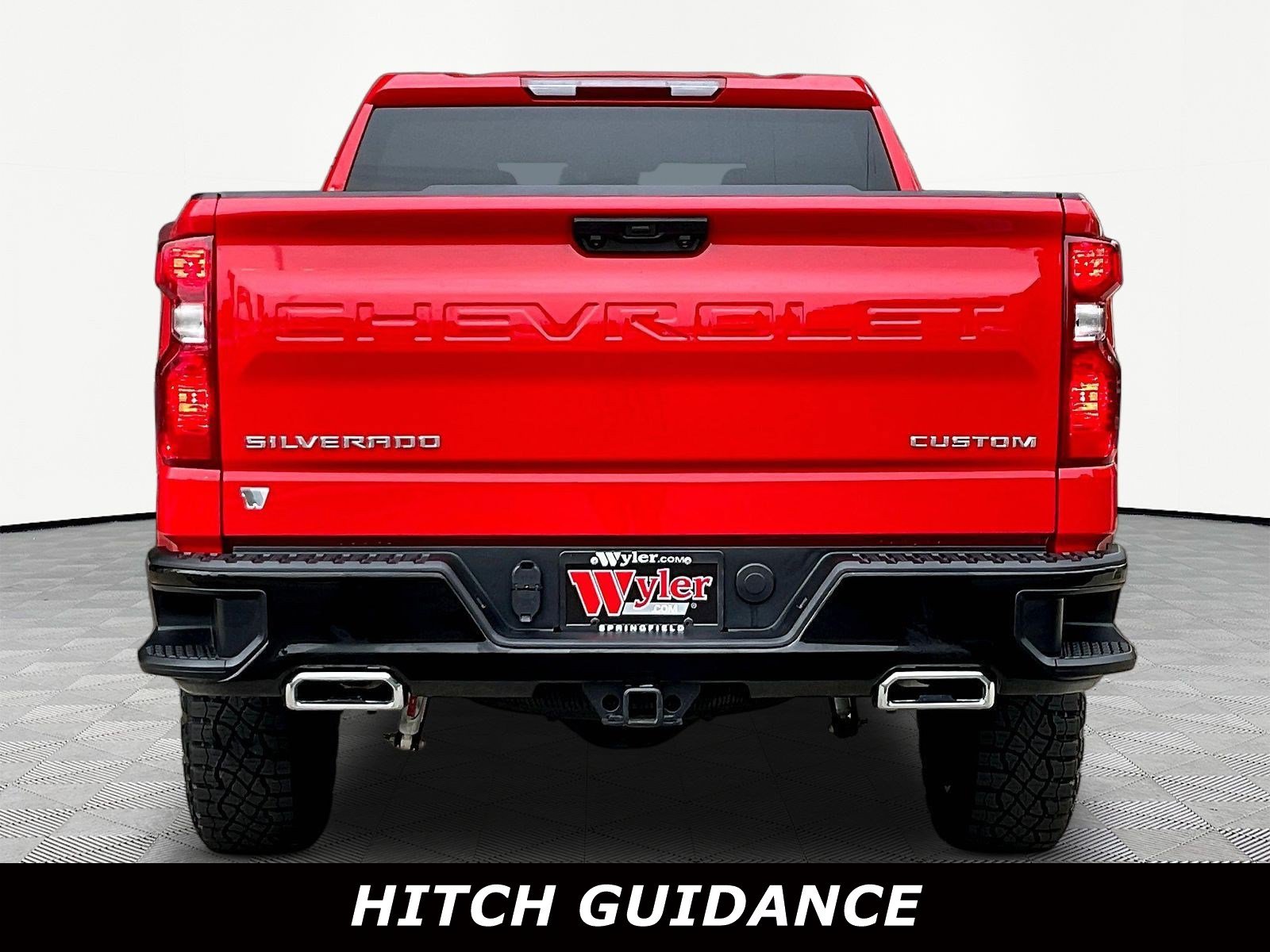 Used 2026 Chevrolet Silverado 1500 Custom Trail Boss AWD/4WD image 5