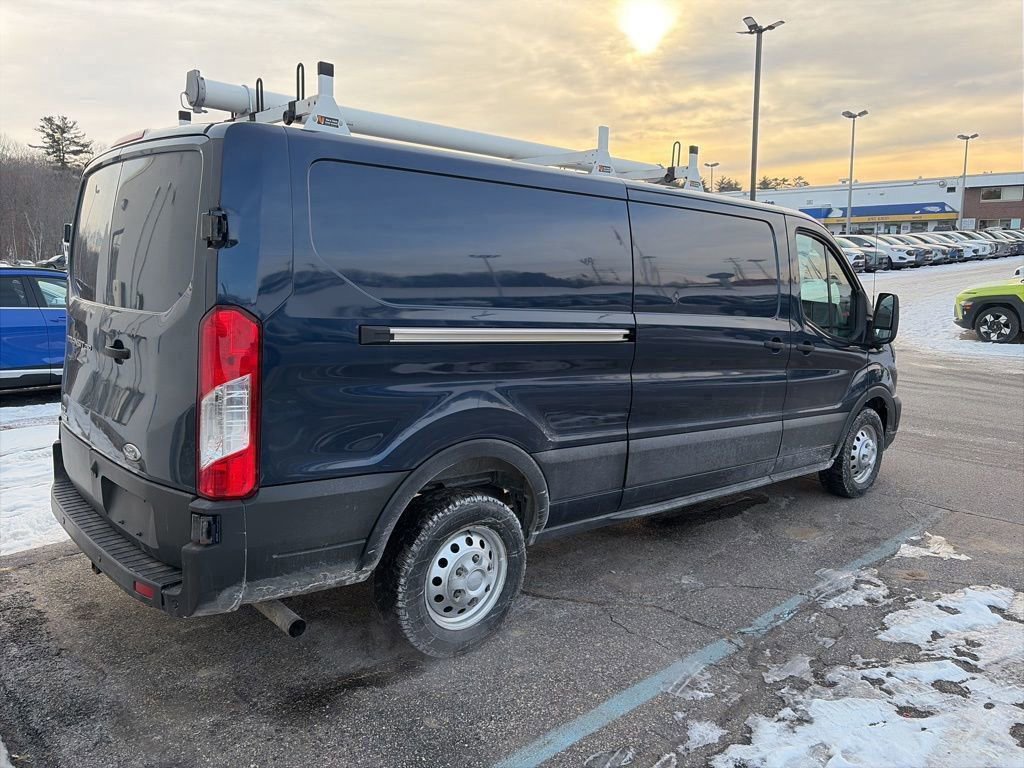 Used 2022 Ford Transit 250 Low Roof AWD image 8