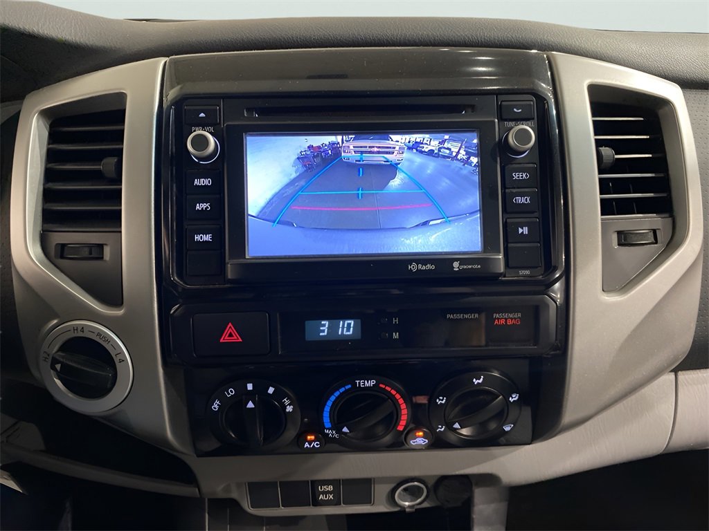 Used 2014 Toyota Tacoma 4x4 Access Cab V6 image 19