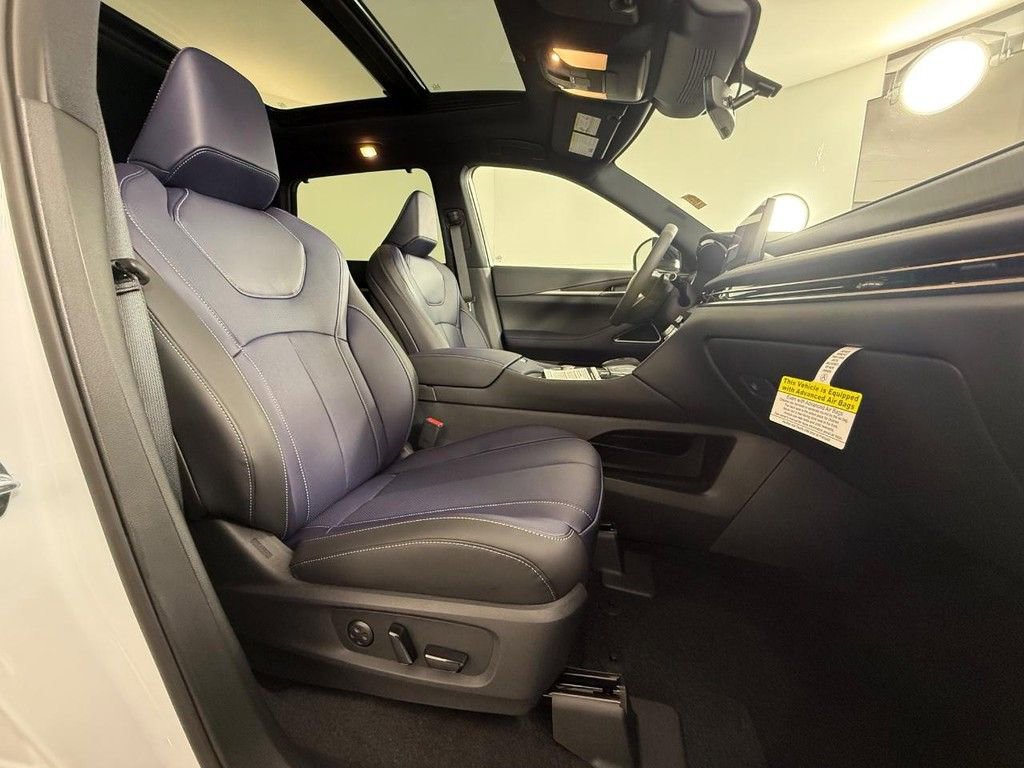 New 2026 INFINITI QX60 Sport w/ Dark Cargo Package image 12