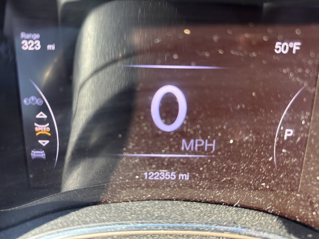 Used 2017 Jeep Grand Cherokee Laredo image 8