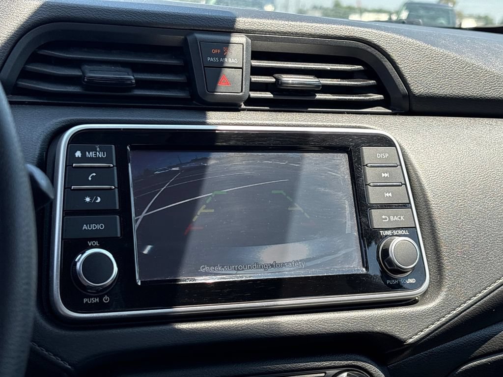 Used 2025 Nissan Versa S FWD image 19