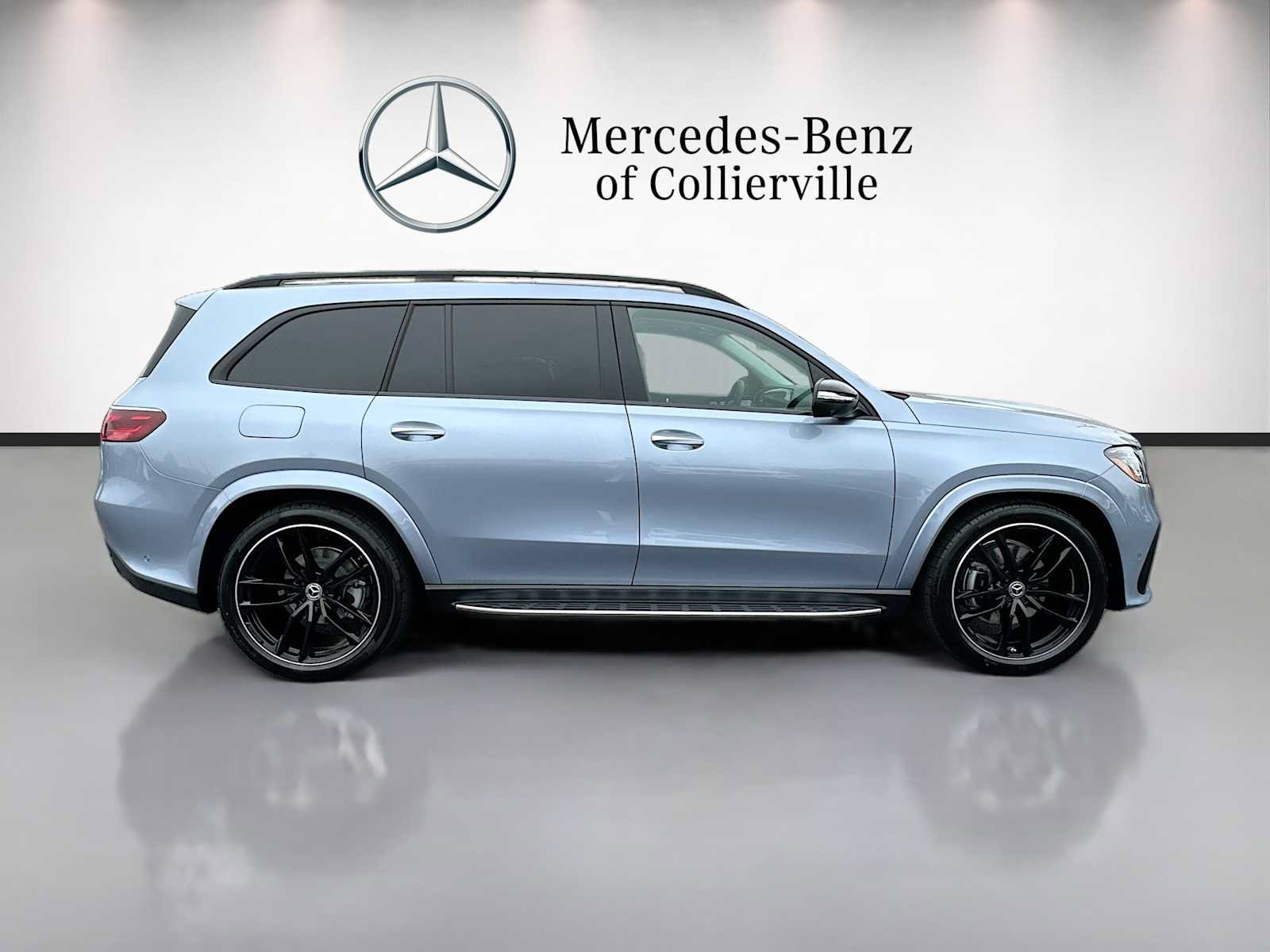 New 2026 Mercedes-Benz GLS 450 4MATIC image 4