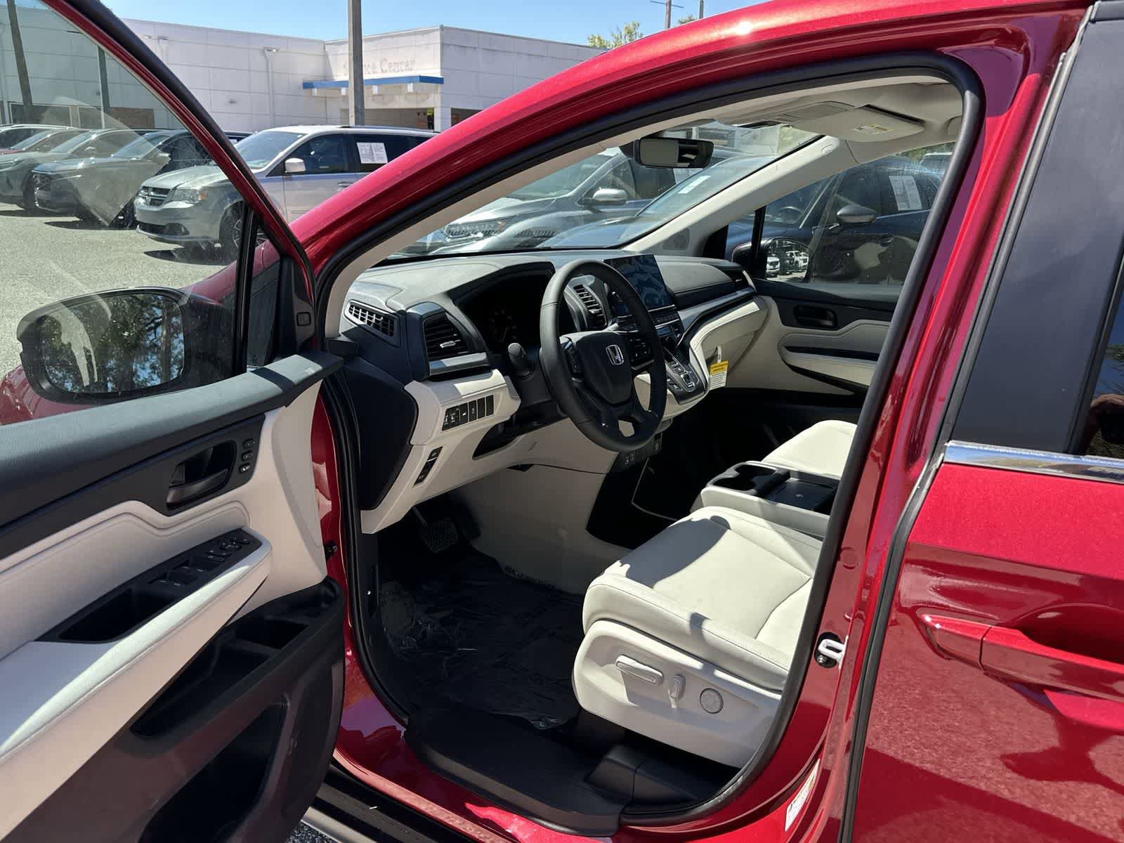 New 2026 Honda Odyssey EX-L image 10
