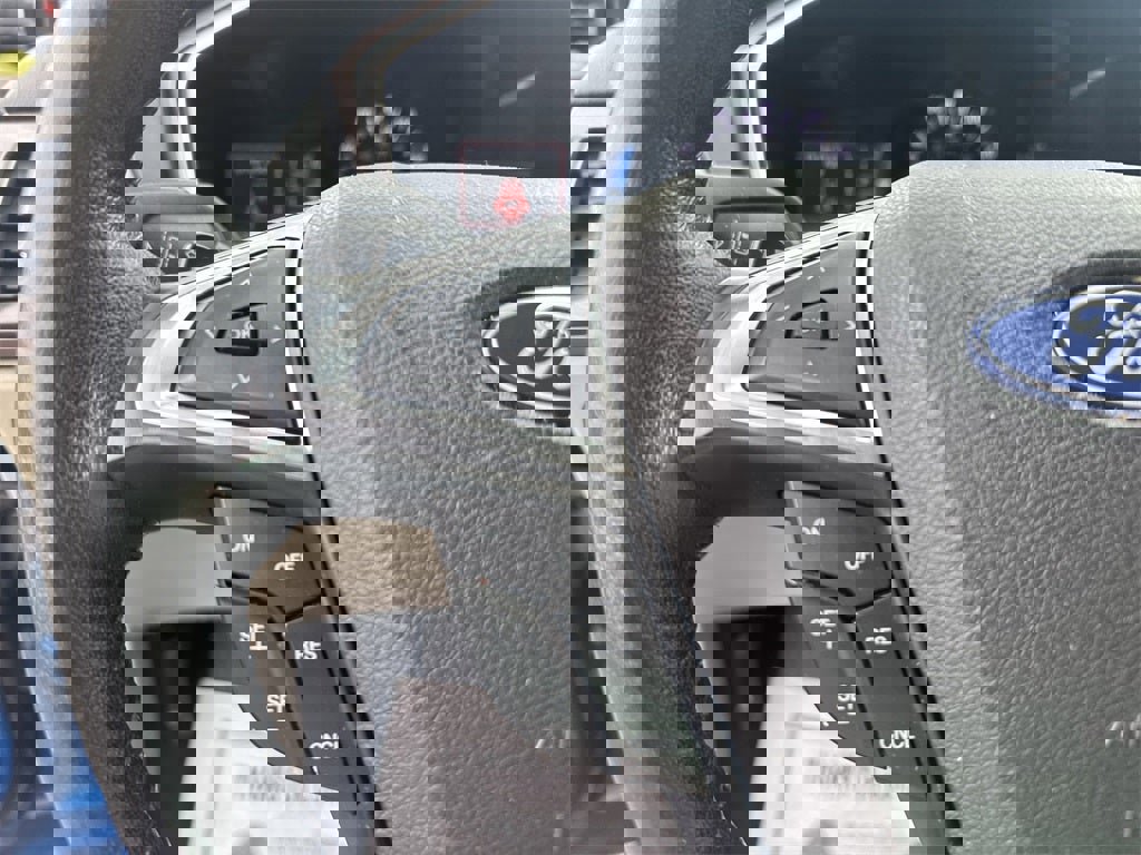 Used 2019 Ford Fusion SEL image 37