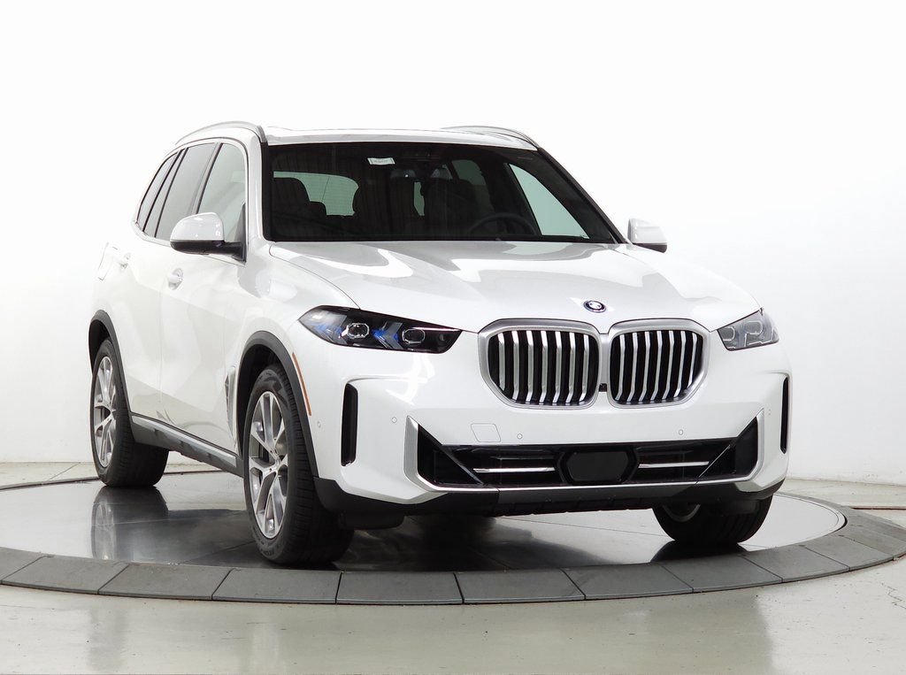 Used 2026 BMW X5 xDrive50e w/ Climate Comfort Package AWD/4WD image 1