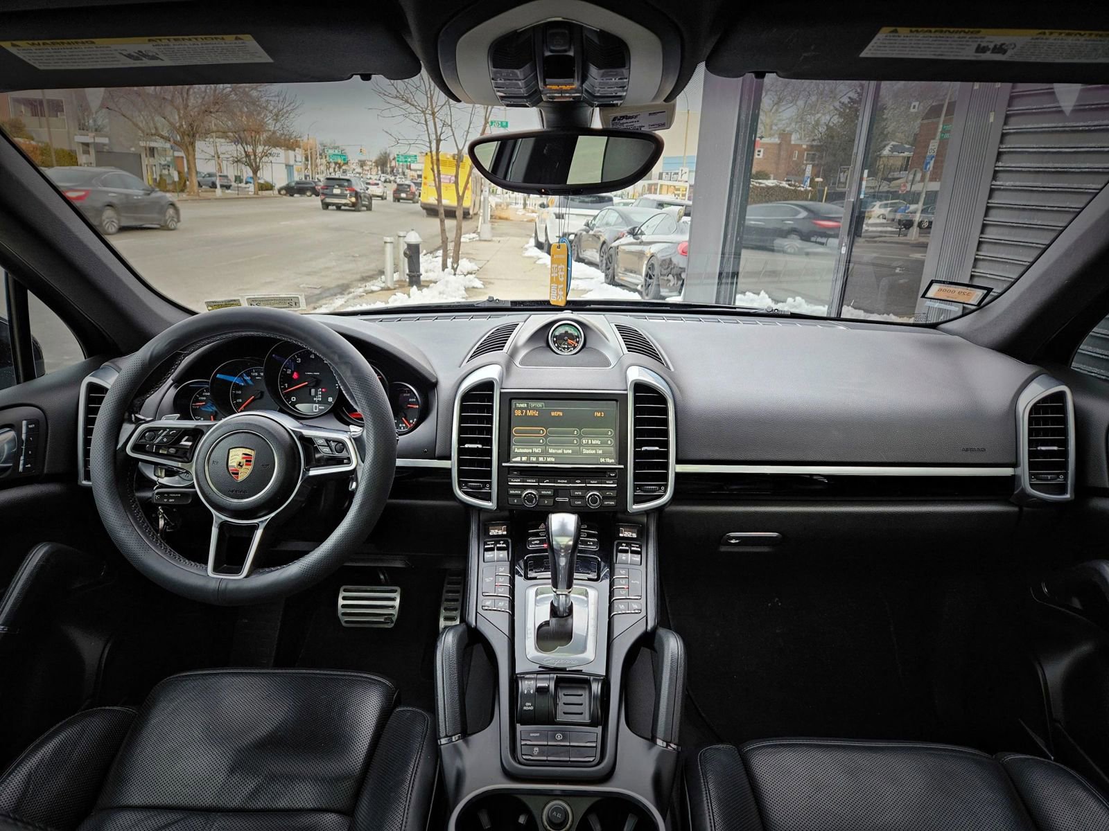 Used 2016 Porsche Cayenne AWD/4WD image 13