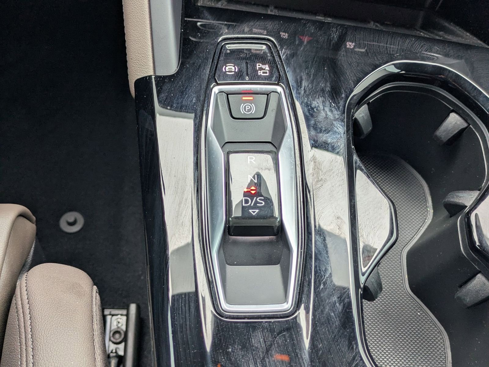 Used 2025 Audi Q5 Premium Plus image 15