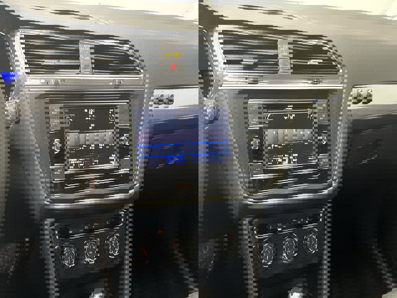 Used 2024 Volkswagen Tiguan S image 15