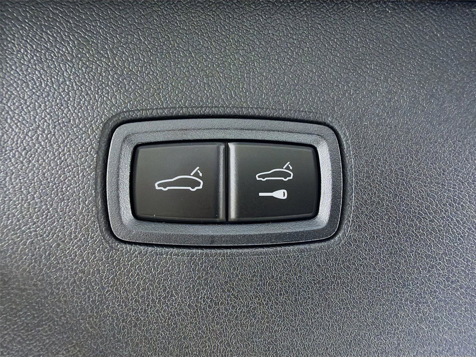 New 2026 Porsche Cayenne image 22