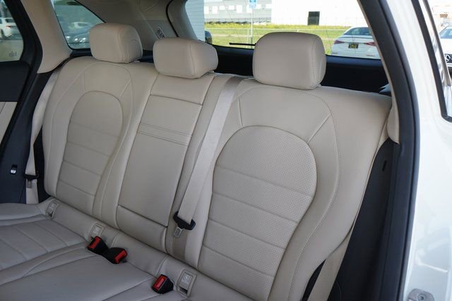 Used 2017 Mercedes-Benz GLC 300 GLC 300 image 26