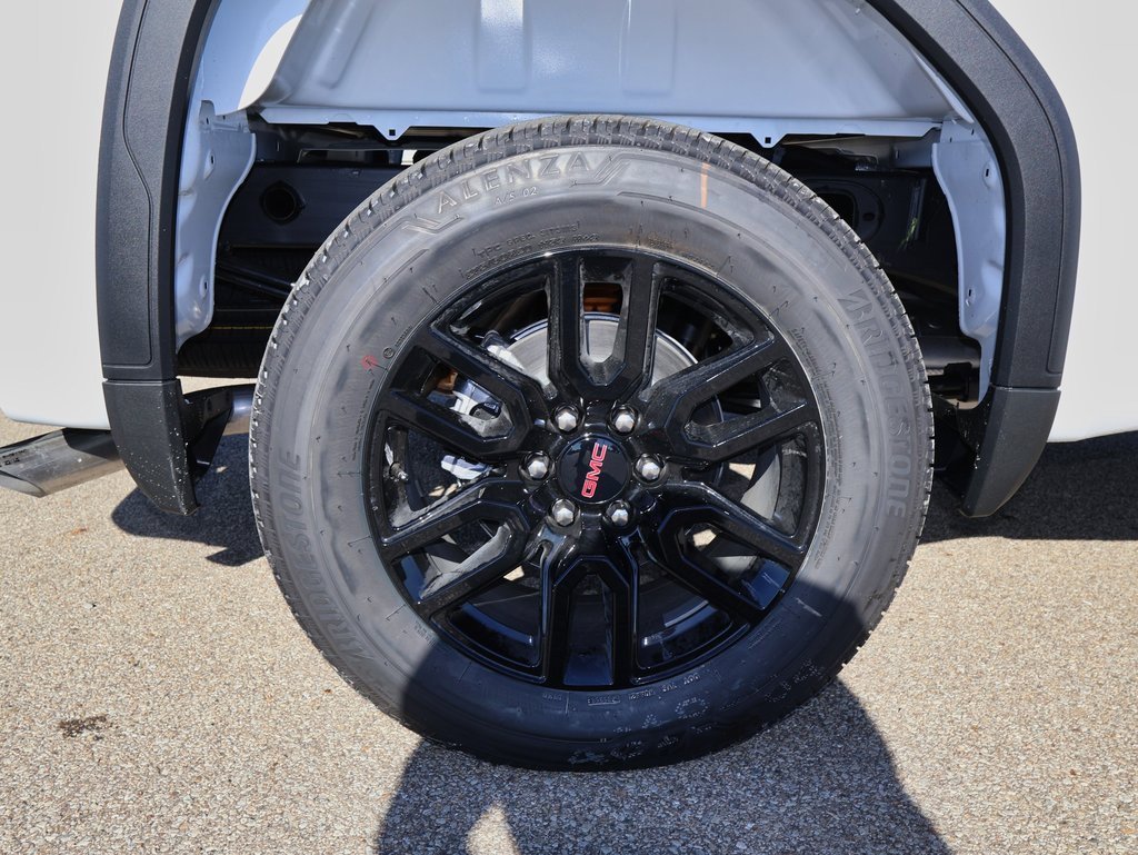 New 2026 GMC Sierra 1500 Elevation image 29