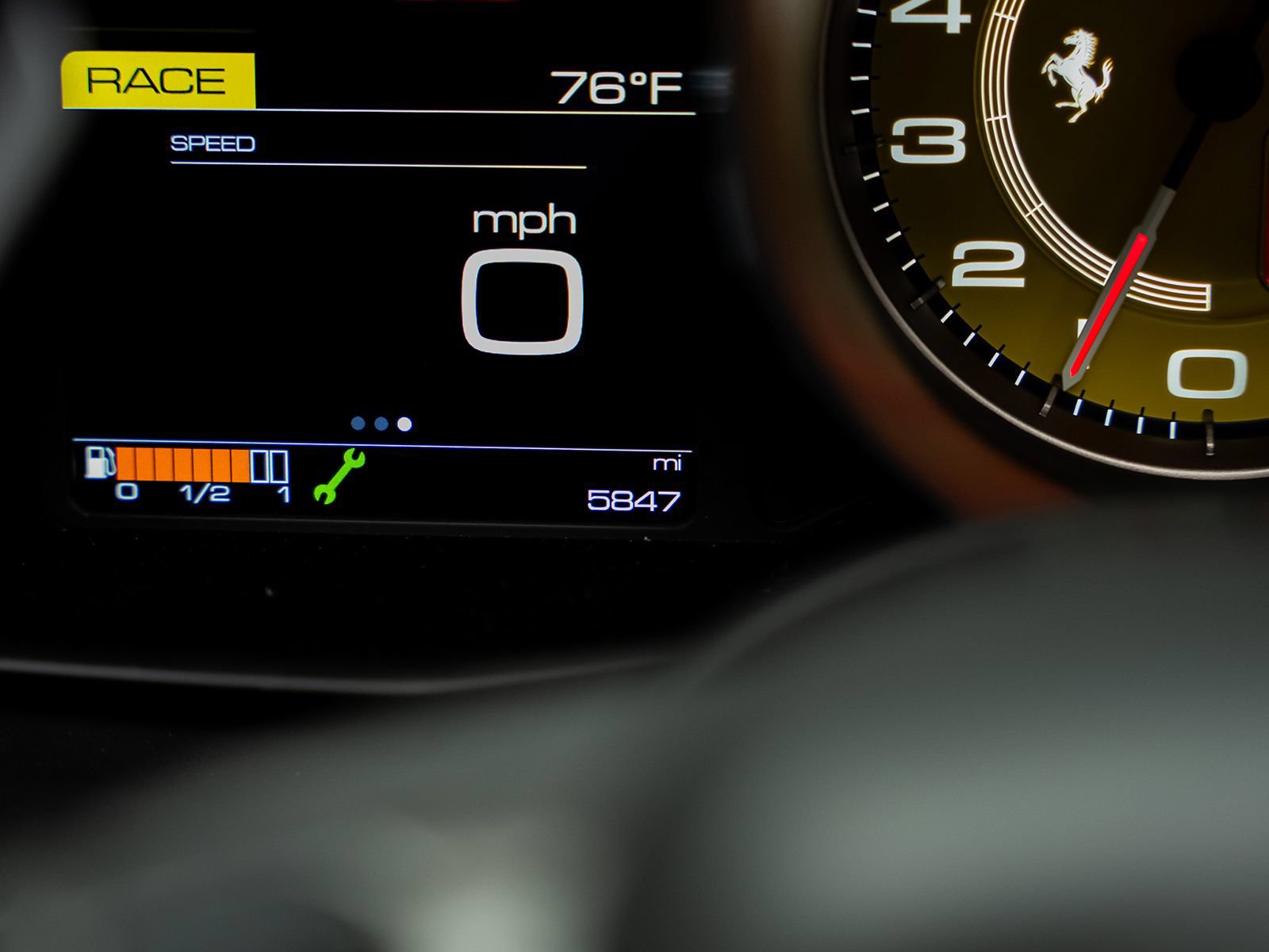 Used 2018 Ferrari 488 Spider RWD image 43