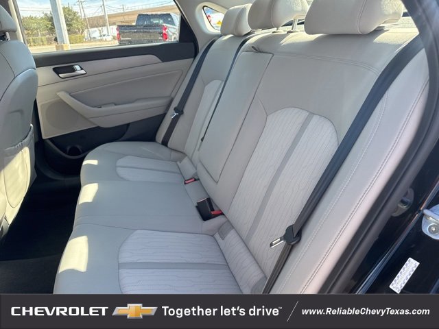 Used 2016 Hyundai Sonata SE image 14