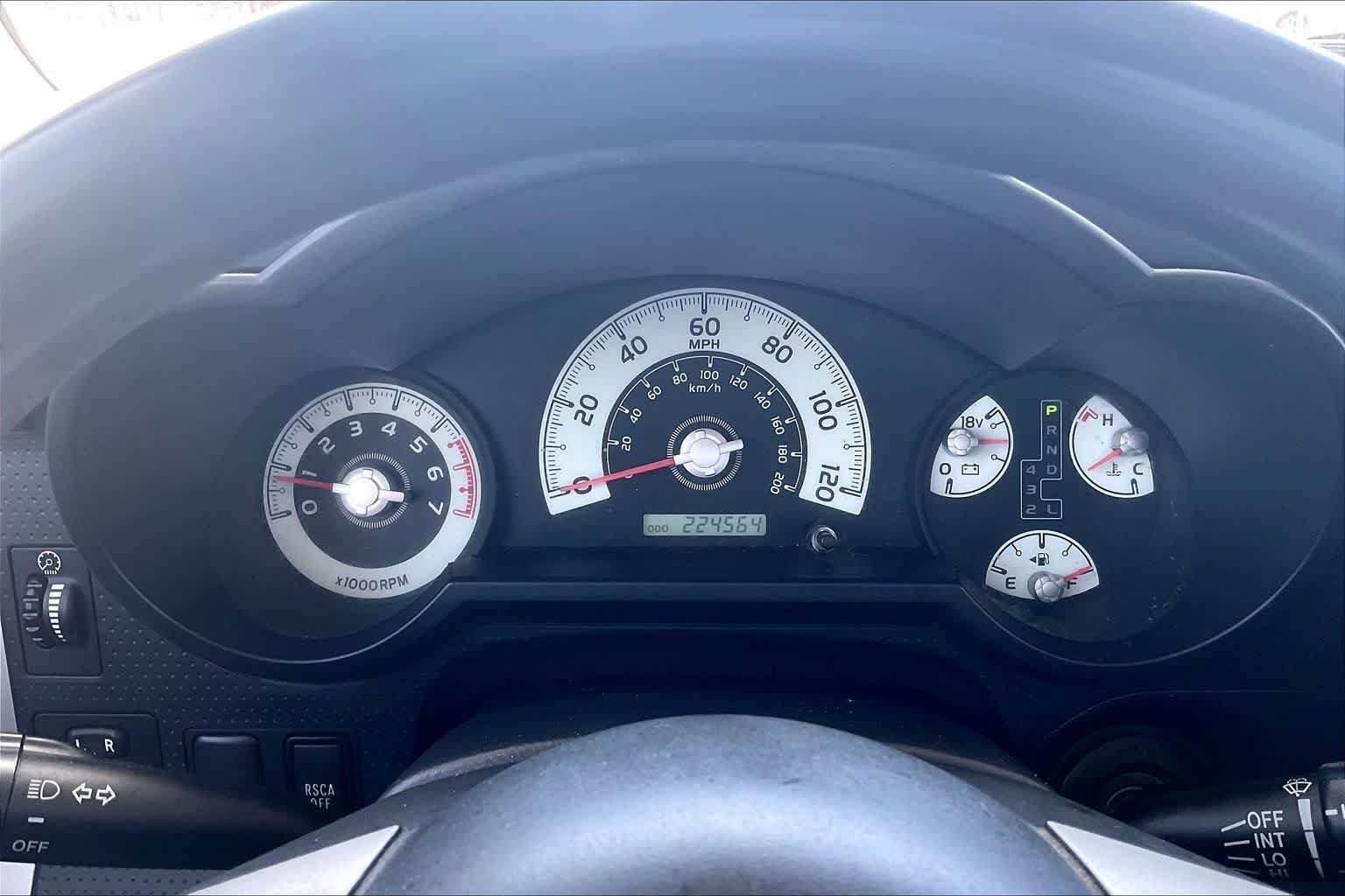 Used 2010 Toyota FJ Cruiser 2WD image 14