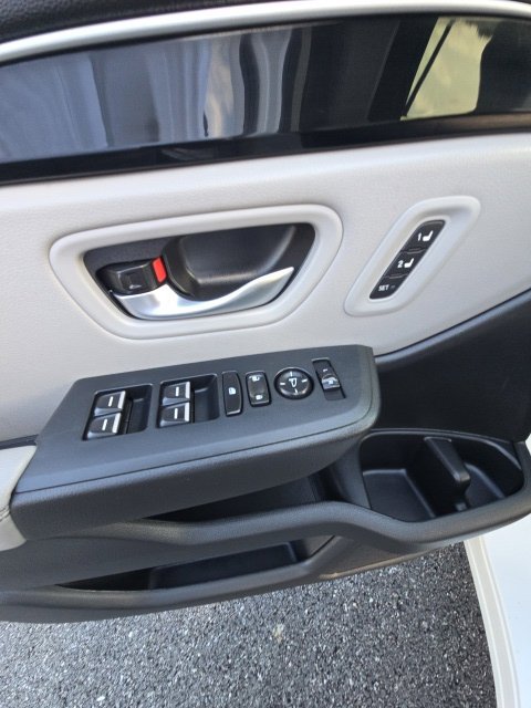 Used 2025 Honda Pilot EX-L image 23