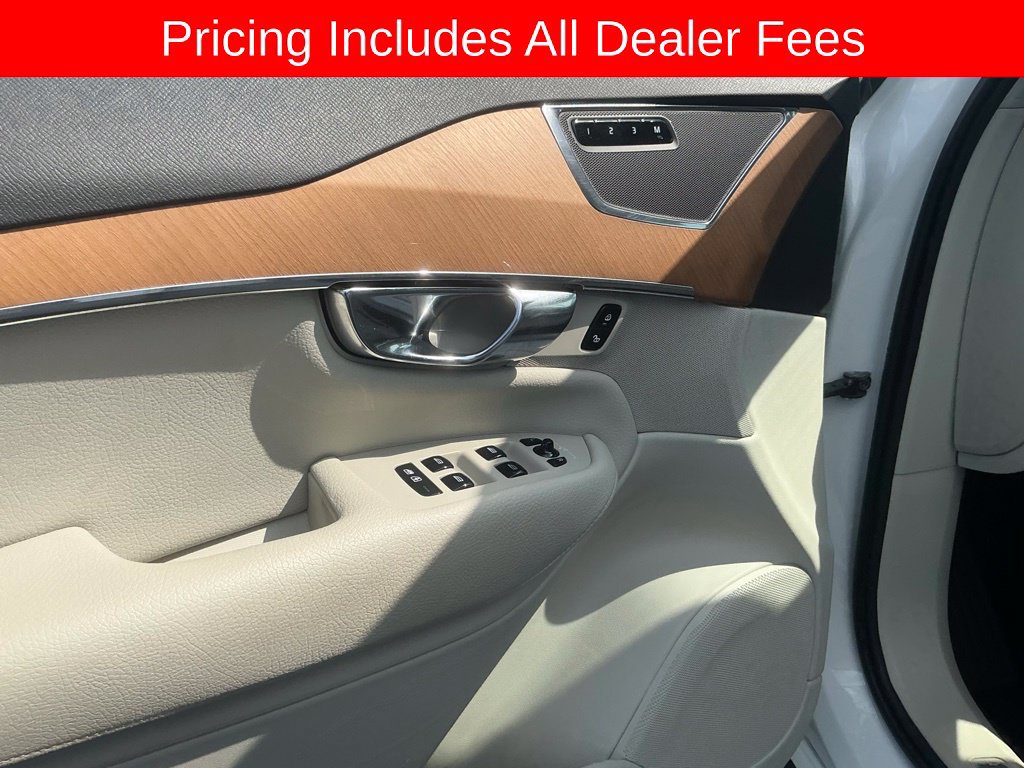 Used 2022 Volvo XC90 T6 Momentum AWD/4WD image 10