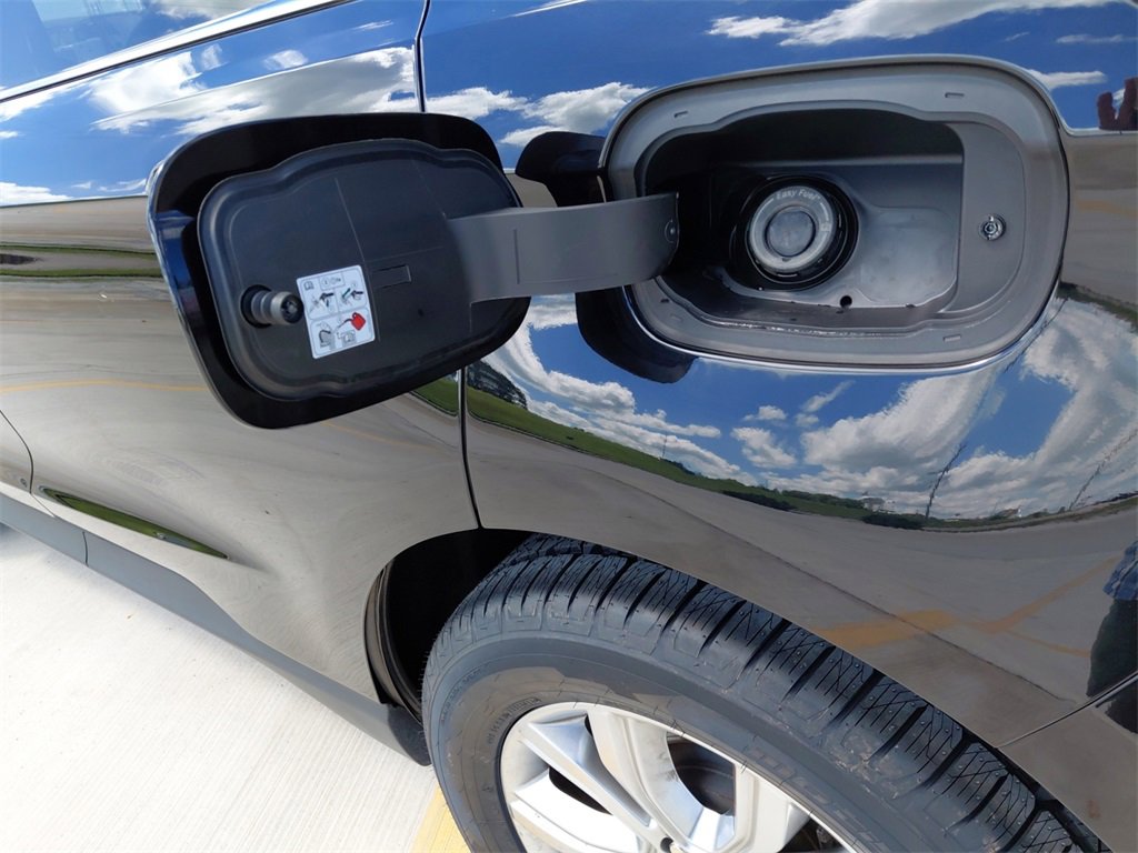 Used 2024 Ford Edge Titanium image 33