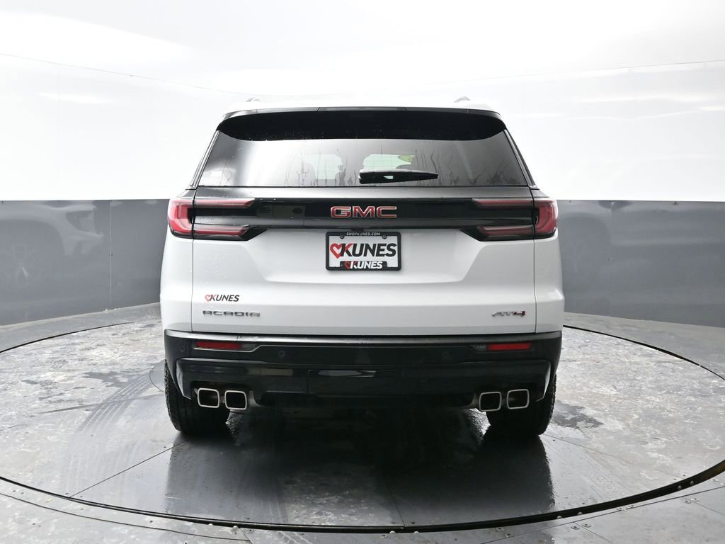 Used 2026 GMC Acadia AT4 image 13