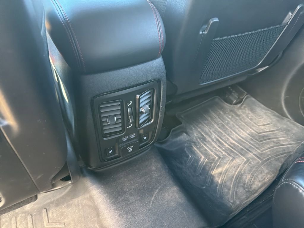 Used 2023 Dodge Durango R/T image 22