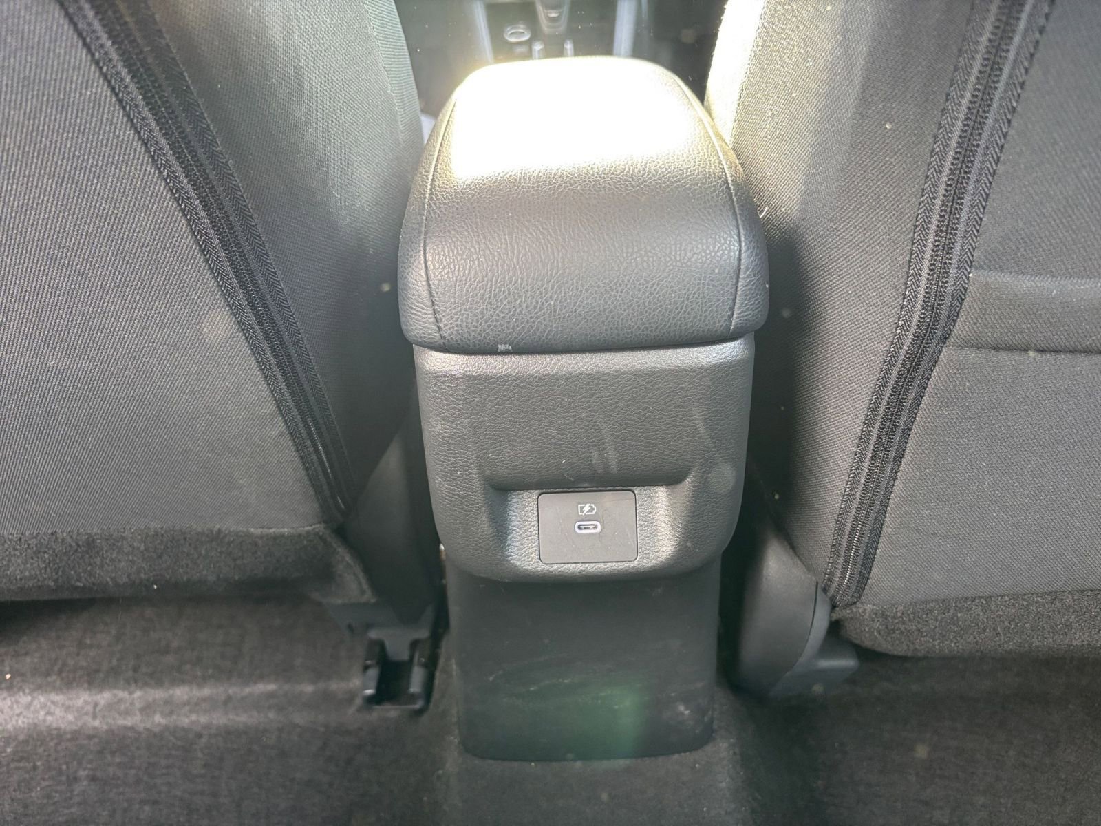 Used 2025 Nissan Versa SV image 24