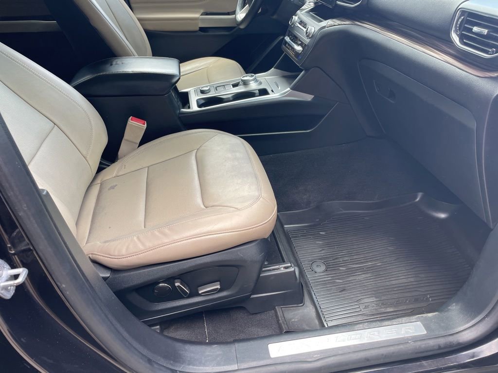 Used 2020 Ford Explorer Limited AWD/4WD image 16