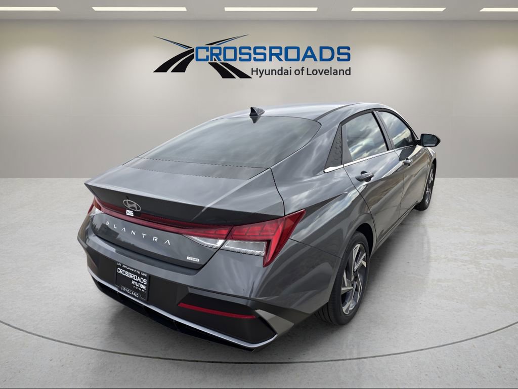 New 2026 Hyundai Elantra Limited FWD image 5