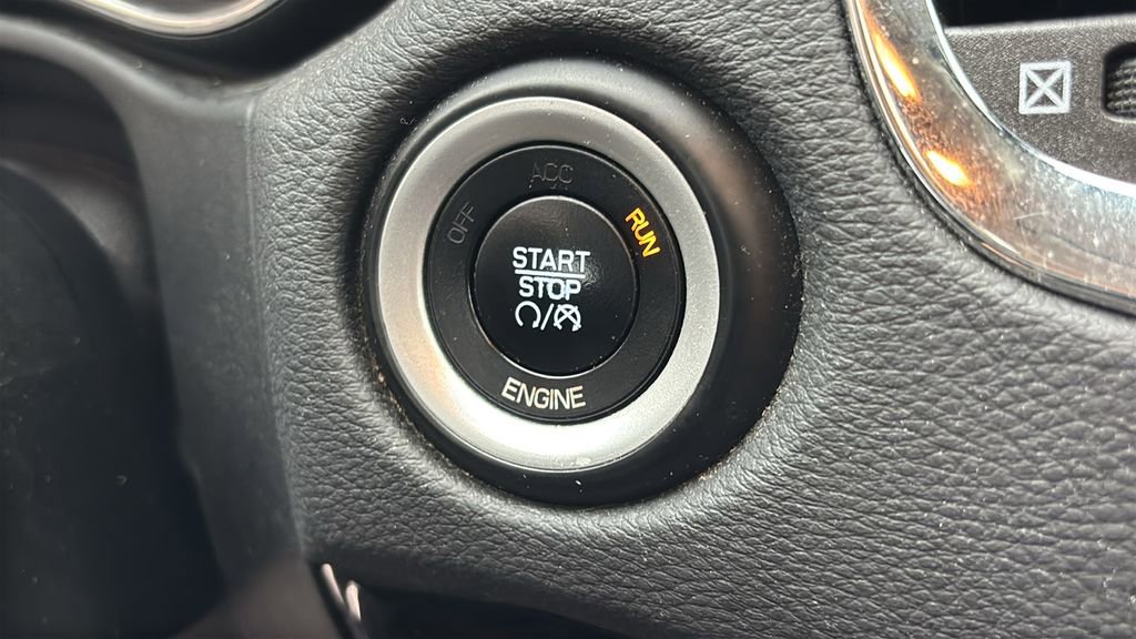Used 2016 Dodge Durango Citadel w/ Premium Entertainment Group AWD/4WD image 15