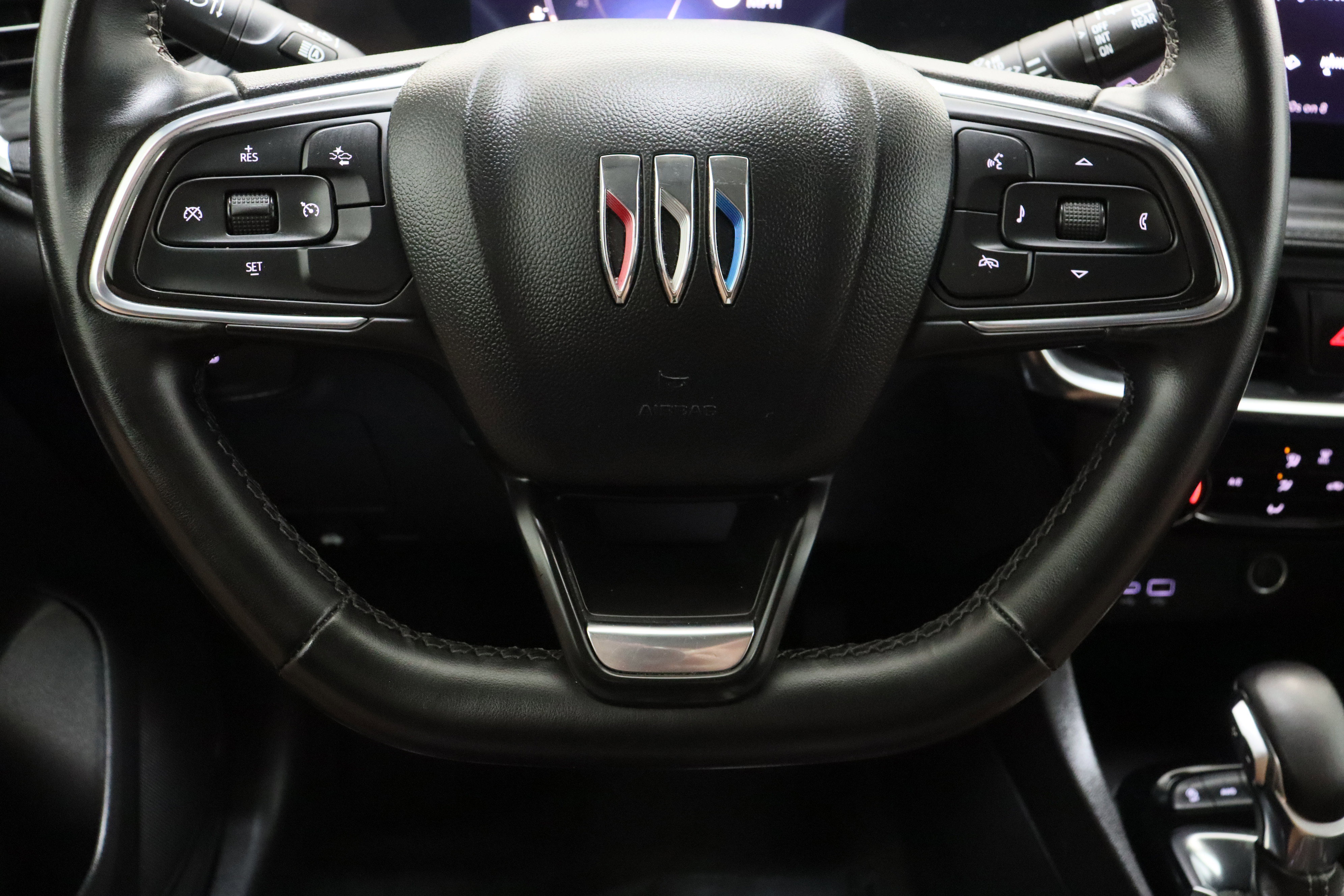 Used 2024 Buick Encore GX Sport Touring image 23