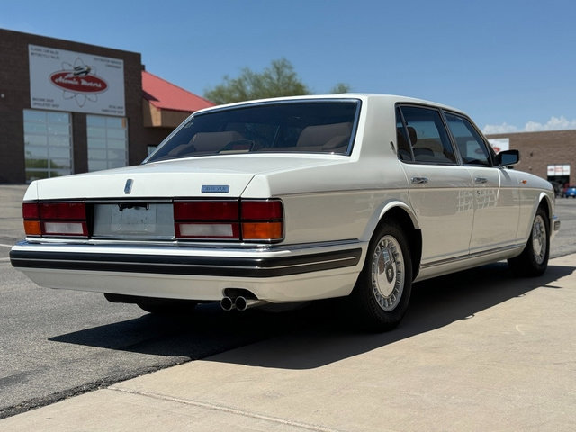 Used 1996 Rolls-Royce Silver Spur image 7