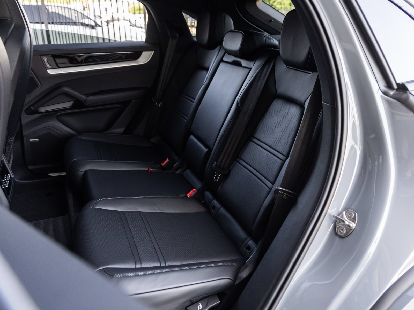 New 2026 Porsche Cayenne S AWD/4WD image 33