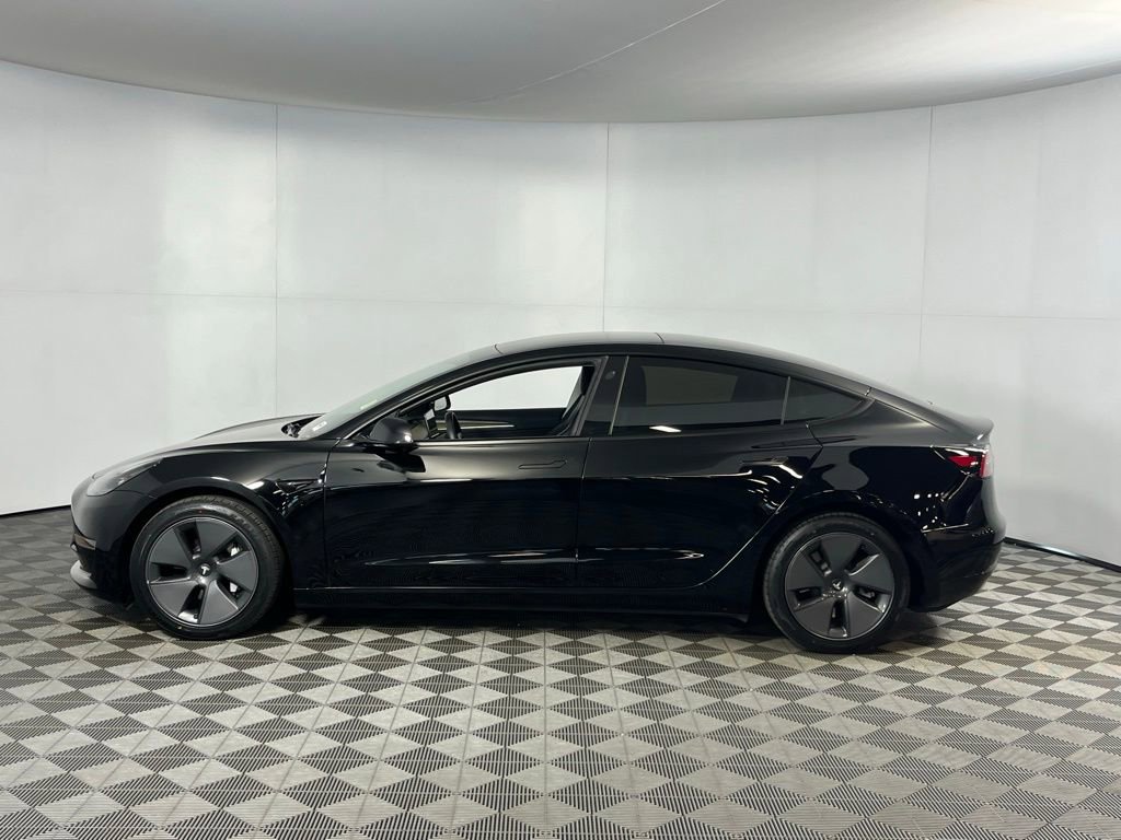 Used 2023 Tesla Model 3 Standard Range RWD image 10