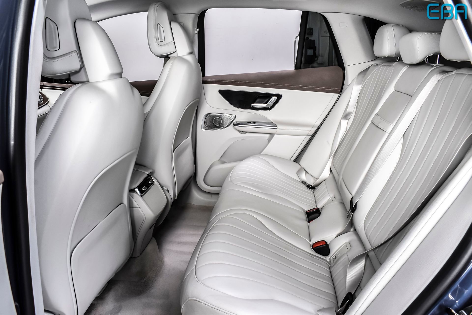 Used 2023 Mercedes-Benz EQE 500 4MATIC SUV image 18