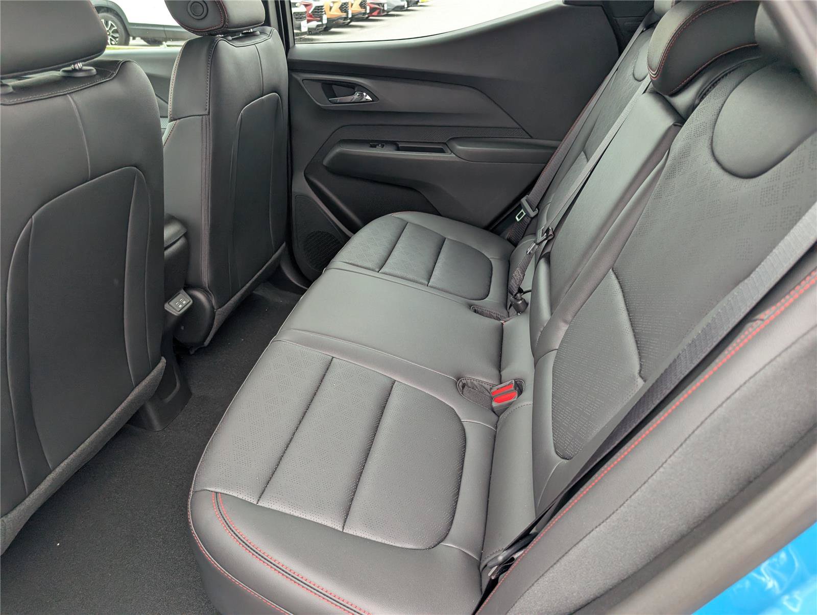 New 2027 Chevrolet Bolt RS w/ Technology Package FWD image 10