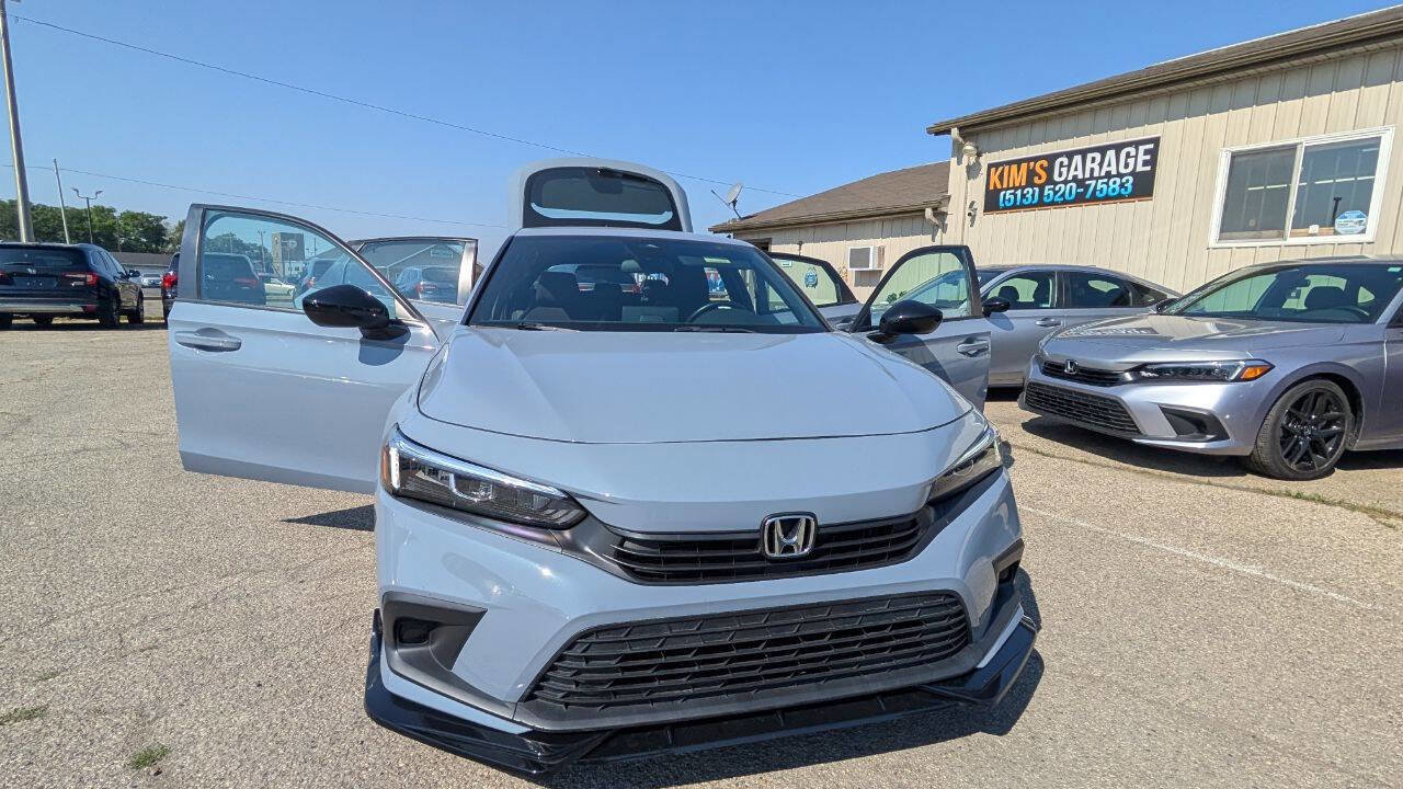 Used 2022 Honda Civic Sport image 2