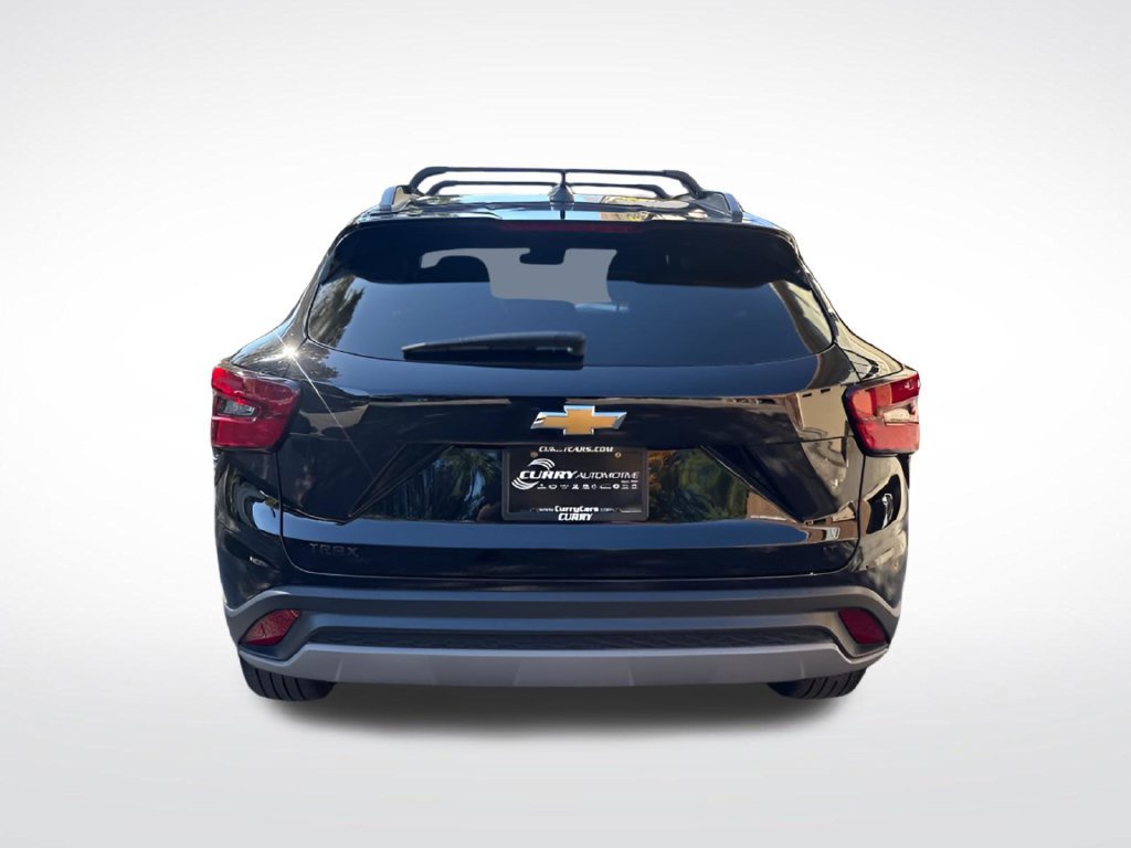 Used 2024 Chevrolet Trax LT FWD image 6