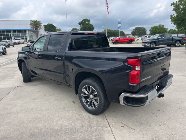 Used 2022 Chevrolet Silverado 1500 LT AWD/4WD image 5